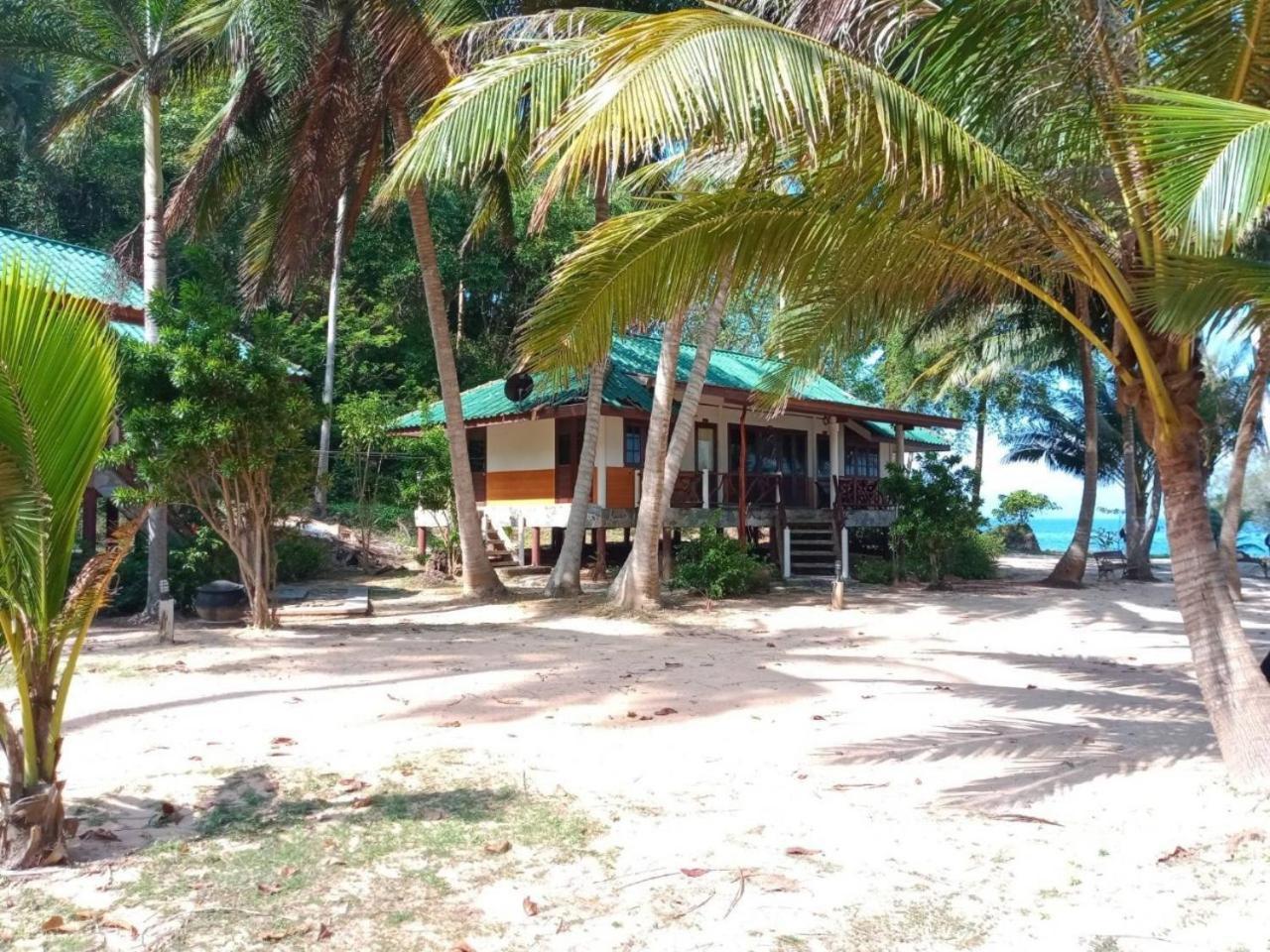 באנג סאפאן נוי Koh Talu Island Resort מראה חיצוני תמונה